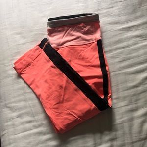 Lululemon capris